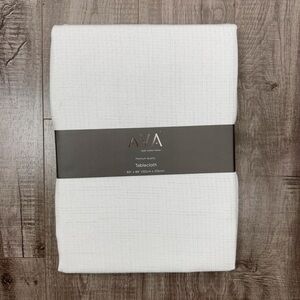 AVA White Silver Grid Print Tablecloth 60" by 84" NWT